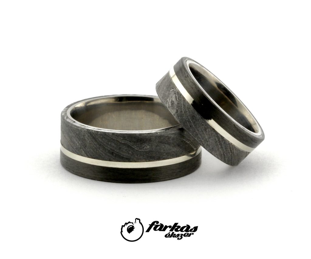 Fekete karbon-fehér arany-damaszkuszi acél karikagyűrűk K068.